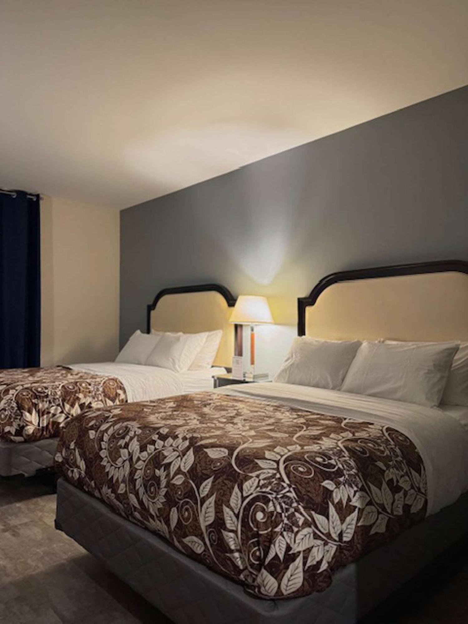 Big Bird Inn Wawa, Surestay Collection By Best Western Экстерьер фото